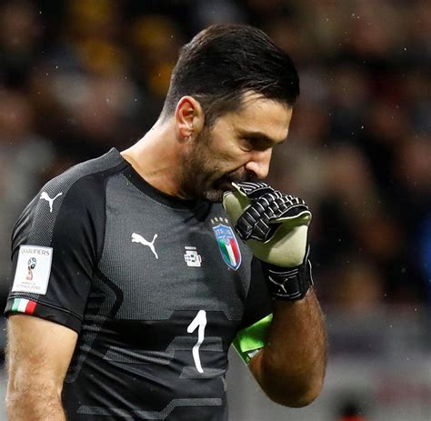 Wiederum drei tage später trennte sich die italienische nationalmannschaft in turin von den niederlanden mit einem 1:1. Italien verpasst WM 2018 - Schweden qualifiziert sich für Fußball-Weltmeisterschaft - WELT
