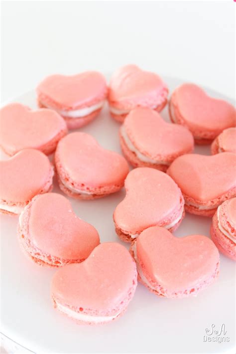 How To Make The Most Delicious Heart Shaped Macarons Macarons