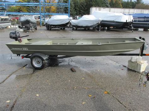 Used 2019 Tracker Boats Topper 1542 Lw Riveted Jon Lansing Michigan