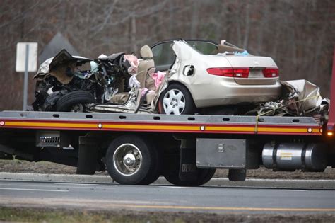 New Jersey Police 3 Killed 2 Seriously Injured In Head On Crash On