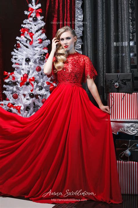 Luxurious Red Wedding Dress Anna Skoblikova