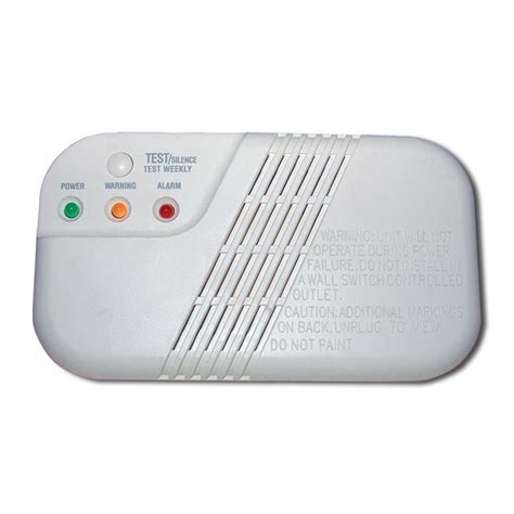 First Alert Plug In Carbon Monoxide Detector Pico