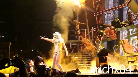Britney Spears Gimmie More Femme Fatale Tour Los Angeles Youtube