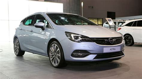 Opel Astra Typ K aktuelle Infos Neuvorstellungen und Erlkönige AUTO