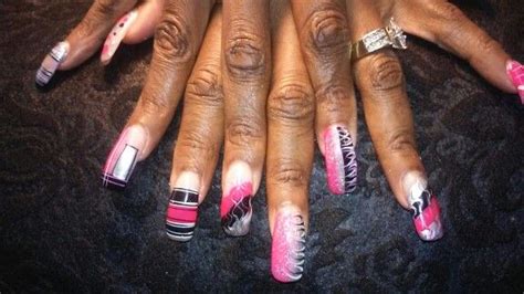 Pink Diva Diva Nail Designs Nails Finger Nails Ongles Nail Desings