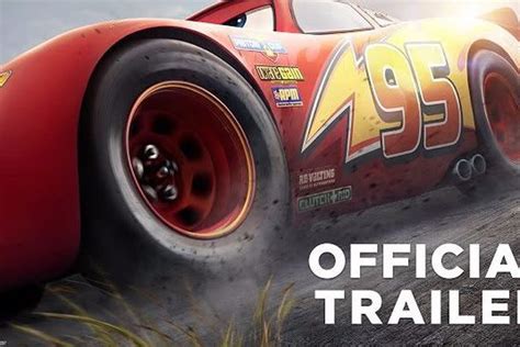 Lightning McQueen Rediscovers His Love Of Racing In The Cars 3 Trailer