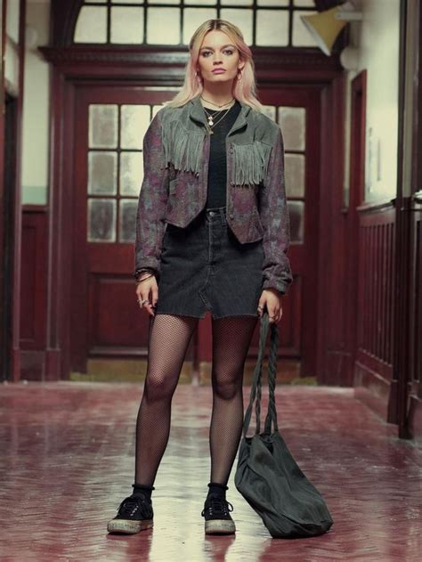 Maeve Wiley In 2022 Outfits School Fashion Maeve