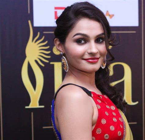 Coogled Actress Andrea Jeremiah Hd Picture Collections