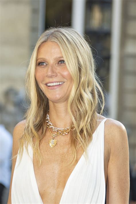 Gwyneth Paltrow Valentino Haute Couture Fall Winter 2019 2020 Show