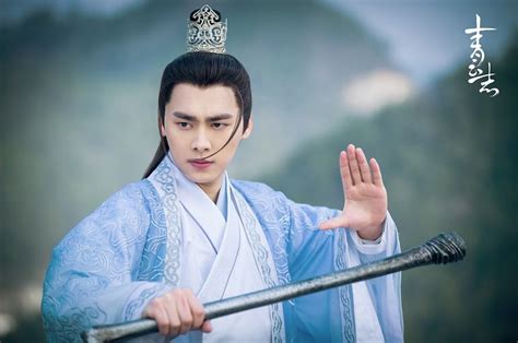 Produced by h&r century pictures co.,ltd, the series stars li yifeng, zhao liying, yang zi. Li Yi Feng rants passionately in The Legend of Chusen's ...