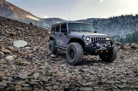 Gray Pride Jeep Wrangler Ready To Go Off Road — Gallery