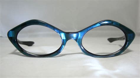 Vintage 60s Mod 3d Blue Cat Eye Glasses Eyeglass Frames Etsy Cat