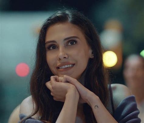 Filmin başrollerinde ali baba ve 7 cüceler, oflu hocanın şifresi ve cünyor temel filmleri ile. Baş Belası Dizisi Oyuncuları Kadrosu Konusu Kanalı - Dizi ...
