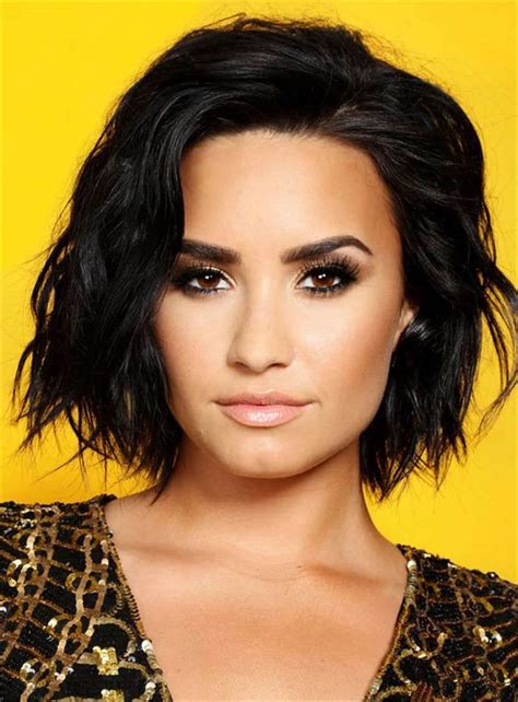 Demi lovato just did some major spring cleaning — on her hair, that is. Demi Lovato Sexy Blunt One Side Part Short Lob Wave ...
