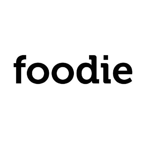 Foodie Logo Green Queen