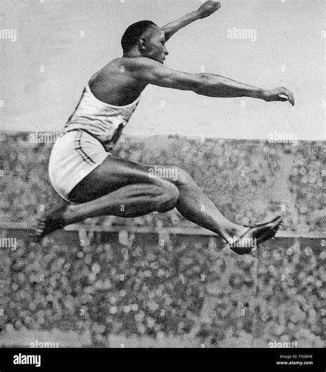 Jesse Owens 1936 Olympics Hi Res Stock Photography And Images Alamy