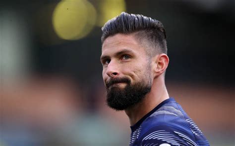 Unrivaled sports coverage across every team you care about and every league you follow. Giroud ha convinto tutti: la Juventus tenta l'all-in per ...