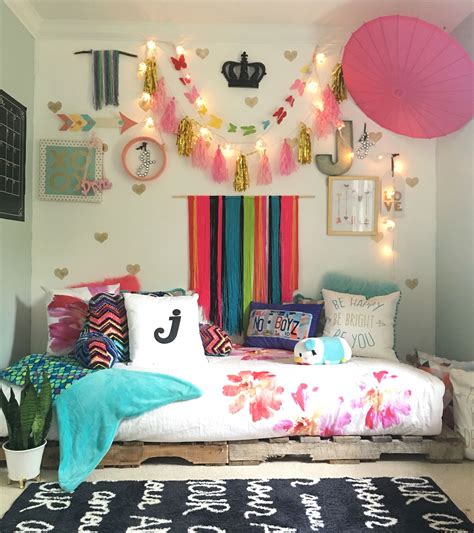 Boho Chic Tween Girls Bedroom With Pallet Bed Styled By Blissfully