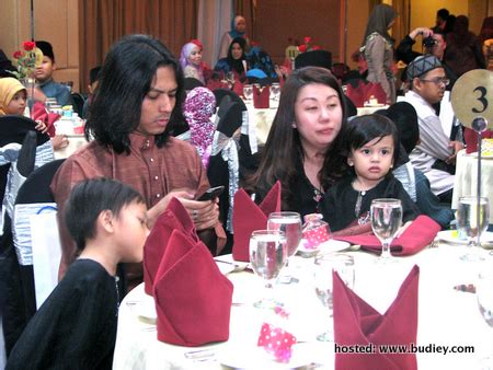 Ioi city mall date : Sekitar Majlis Berbuka Puasa Faizal Tahir & Rockensteiners ...