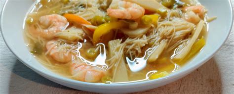 Slow Cooker Prawn And Seaweed Noodle Soup Googies Kitchen Life