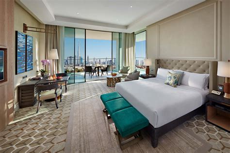 فندق فخم 5 نجوم شاطئ جميرا ماندارين أورينتال جميرا، دبي