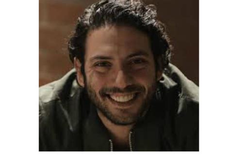 عمرو جمال ينفي التوقيع لبيراميدز. أحمد جمال السعيد يكشف عن شخصيته بمسلسل «شارع 9» أمام رانيا ...