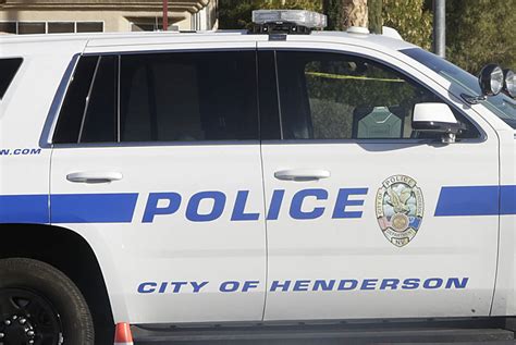 Henderson Police Officer Who Fired Shot At Suspects Identified Las