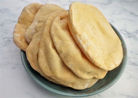 Pitta Bread Recipe : Easy Pita Bread Recipe Recipe Pitta Bread Recipe Pita Bread Recipe Bread ...