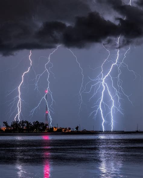 Damon Powers On Instagram Nocturnal Sea Breeze Thunderstorms Lighting