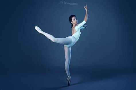 Hd Wallpaper Lupe Jelena Ballerina Dancer Women Studio Shot