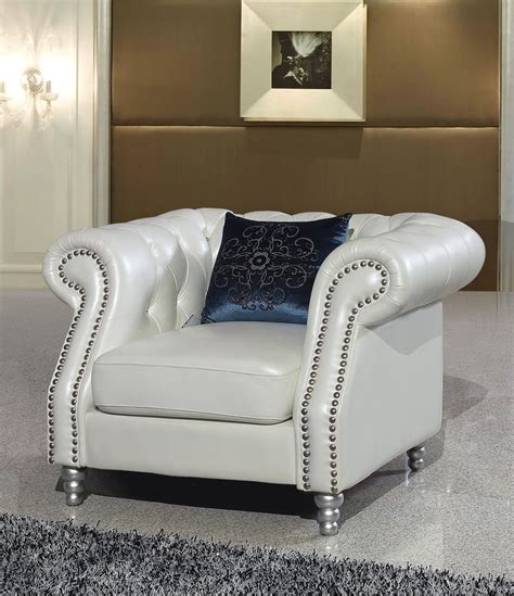 Living room furniture furnishing your living room is a big undertaking, but it doesn't have to be a challenge. A comfortable and leisurely living room chair real genuine ...