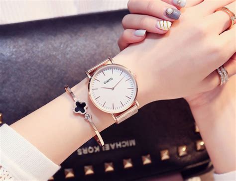 Introducing A Fancy Luxury Quartz Watch For Women