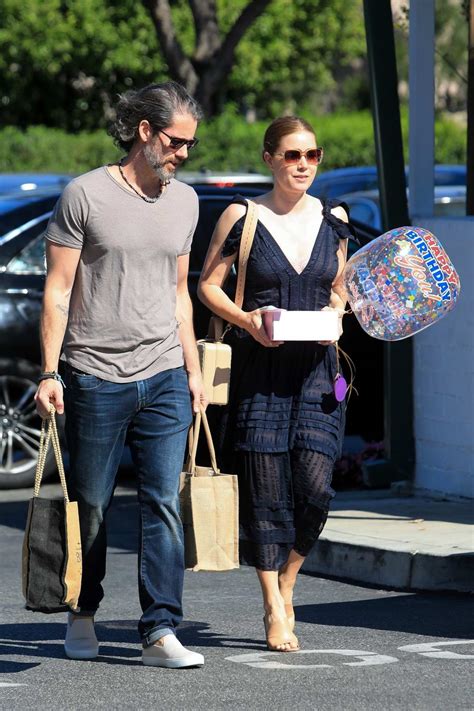 Amy Adams Husband ~ Amy Adams And Her Husband Darren Le Gallo Are Seen