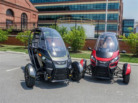 Electric Three Wheel Vehicles For Adults Orly Orelie