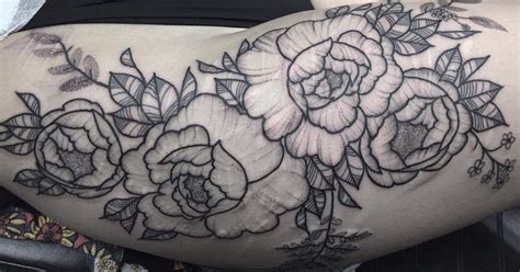 Tattoo Artist Poppy Seger Covers Self Harm Scars With Beautiful Tattoos