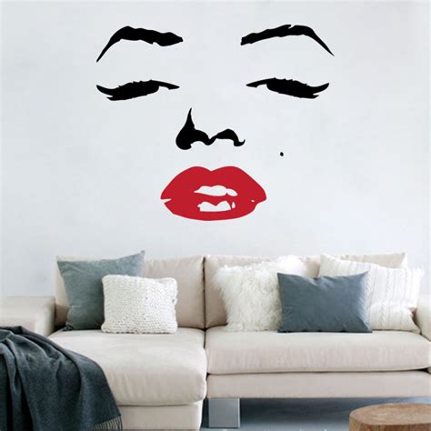 17 Face Wall Art Image