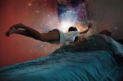 52 Ways to Have Lucid Dreams - In5D