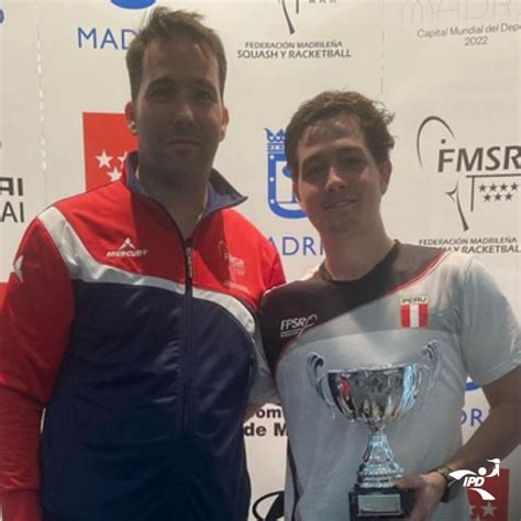 Peruano Martín León se consagra campeón en torneo Squash 57 La Razón