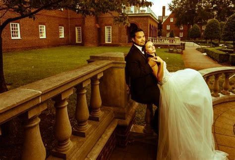 Bride And Groom At The Founders Inn And Spa Keith Cephus Photography Virginia Beach Hotels