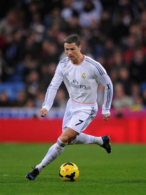 Biodata Cristiano Ronaldo Lengkap Dengan Foto Terbaru 2021 Informasi