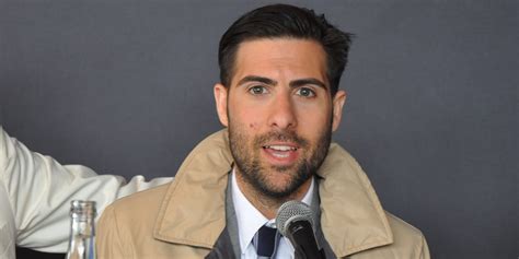 Diego schwartzman is 170cm tall and he was still able to breakthrough in the world class of tennis it helps me a lot competing and they respect you more.' schwartzman finally concluded speaking about. Jason Francesco Schwartzman - Net Worth 2020, Salary ...