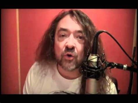 Hundraåringen som klev ut genom fönstret och försvann. Javier Losada - YouTube