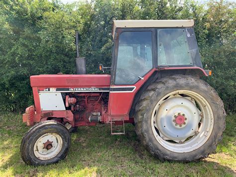 Ds Red International Harvester 784 Diesel Tractor With Full Glass Cab