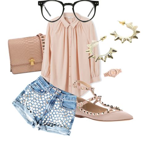 Cute Nerdy Outfits With Glasses