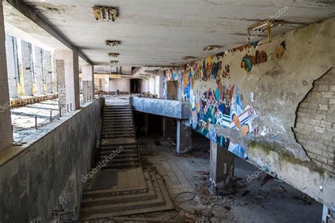 Abandoned City Pripyat Chernobyl Stock Editorial Photo © Bloodua