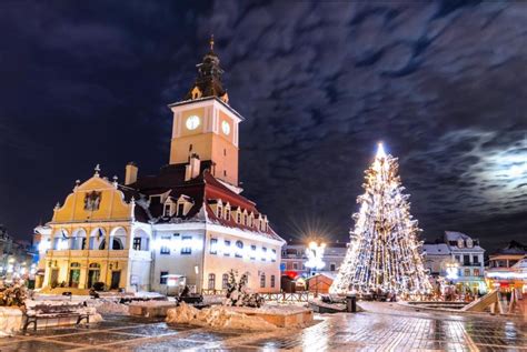 Brasov Christmas Market In Romania Christmas In Europe Europe Travel