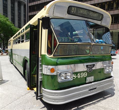 Classic Buses Spotlighted For Ctas 70th Anniversary Chronicle Media