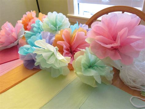 Tissue paper flowers are simple, quick, and inexpensive. Shore Society: DIY: Tissue Paper Flowers
