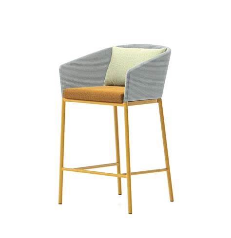 BITTA BAR STOOL