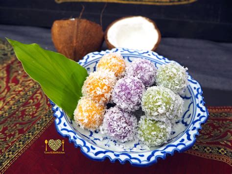 Thai Coconut Balls Recipe Khanom Tom ขนมต้ม Lion Brand